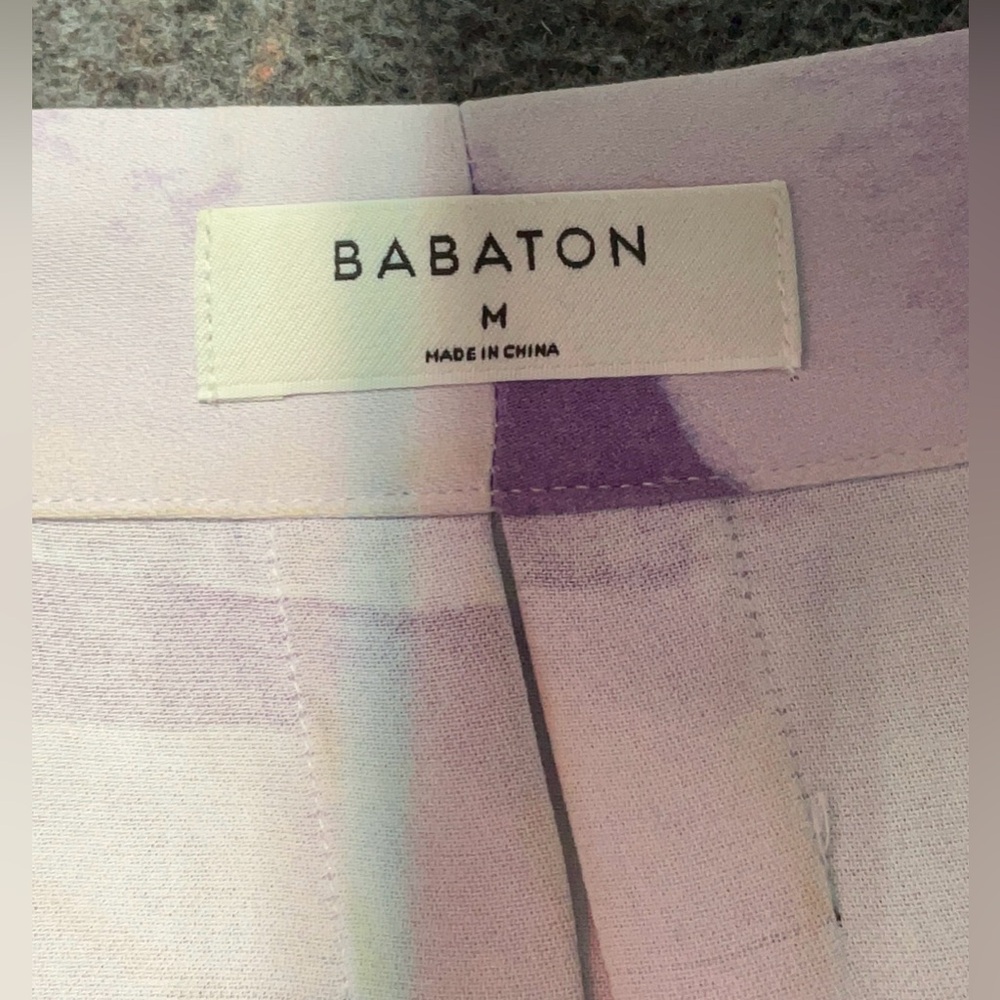 Aritzia Babaton Akira Power Blouse (M) - Picture 5 of 6